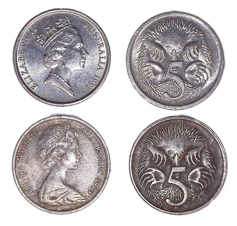 Australia KM80-64(VF-AU) 5 Cents Mix β Lot of 30 representative product image