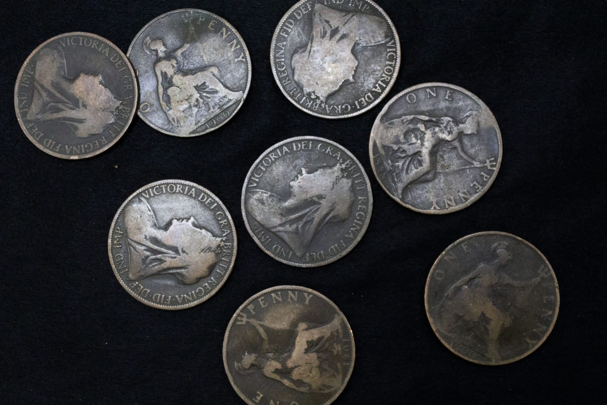 Great Britain KM790(VG-F) Victoria: 1 Penny 1837-1901 β Lot of 12 representative product image