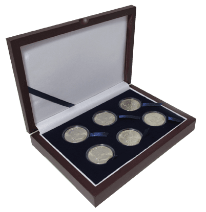 Guardhouse Wood Display Box - GH-W1300: Half Dollars (6M)