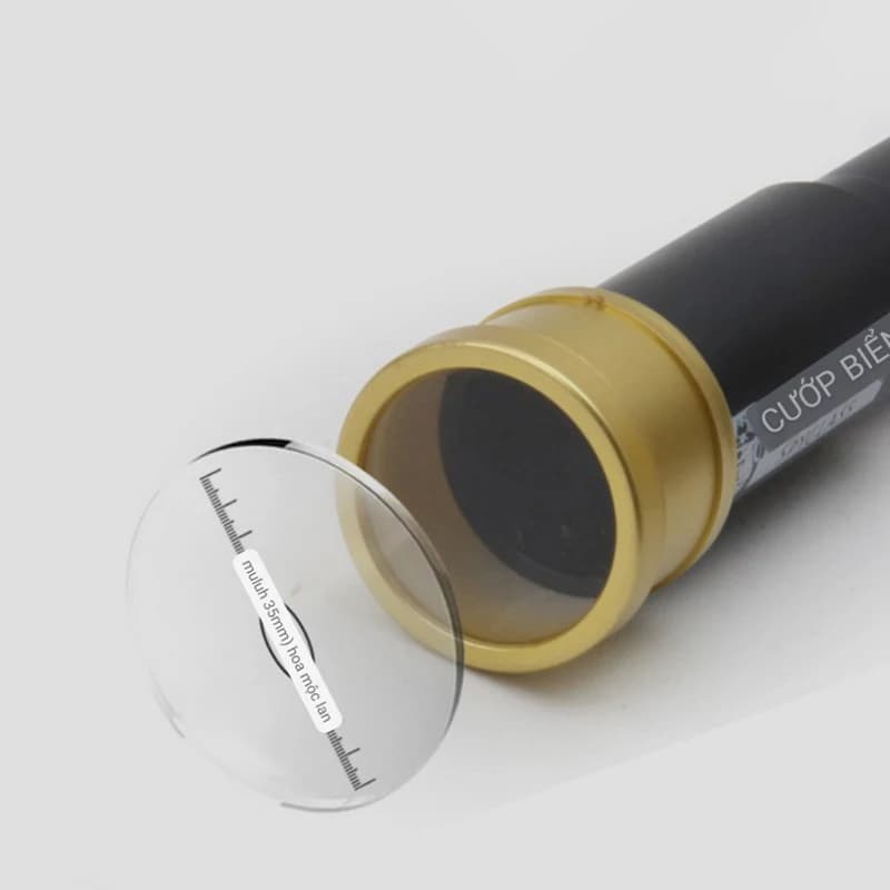 Plastic Pirate Retro Pirate Pocket Monocular Zoomable Portable Captain Toys Monocular Telescope Handheld Telescope Pirate Toy - Image 3