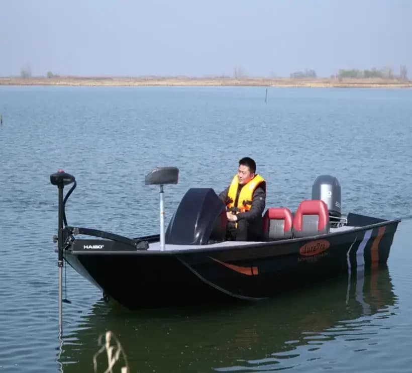 4.9m/16ft 30-90PH Marine Grade Aluminum Bass Fishing 5 Passengers Boats for Fishing/Hunting Outdoor Activities - Image 5