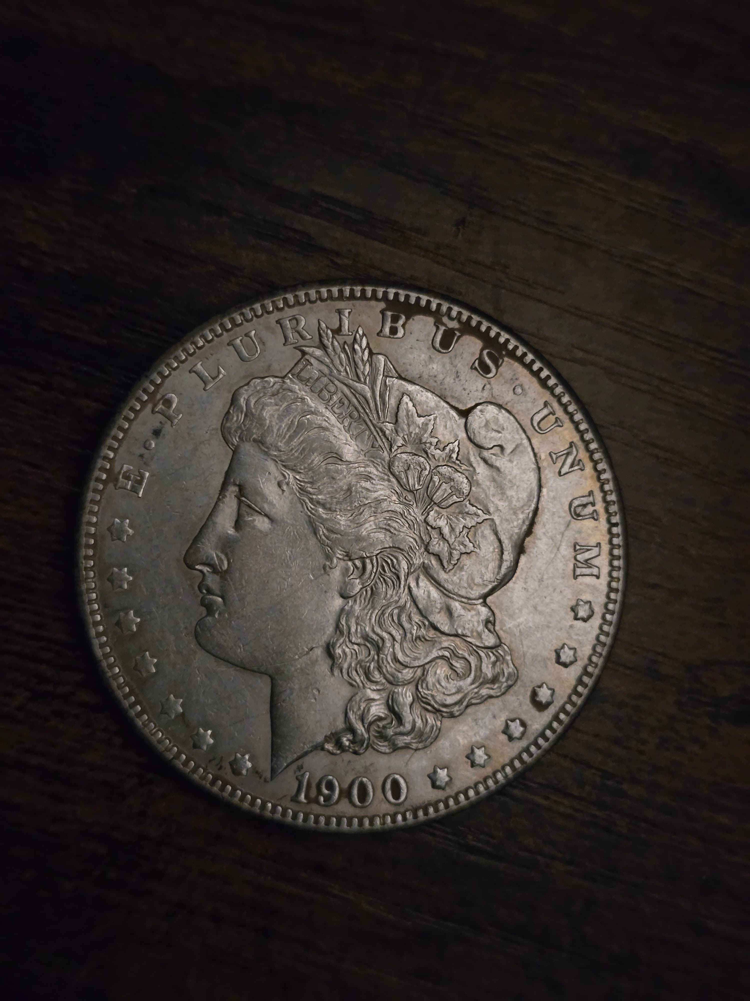 Product image of 1900 Morgan dollar - USA