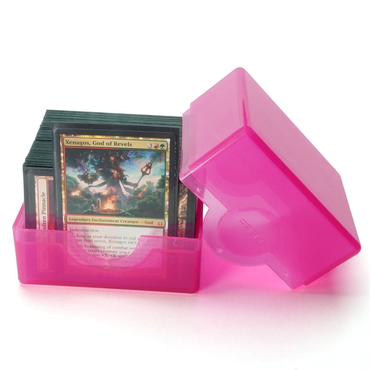 Spectrum Fuchsia deck box with a Magic the Gathering commander deck inside