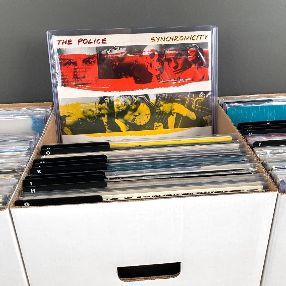 BCW 12 Inch record toploaders, SNUG Fit, with 9mm opening. 5 holders per pack. Holds a single LP. In 33RPM box with dividers