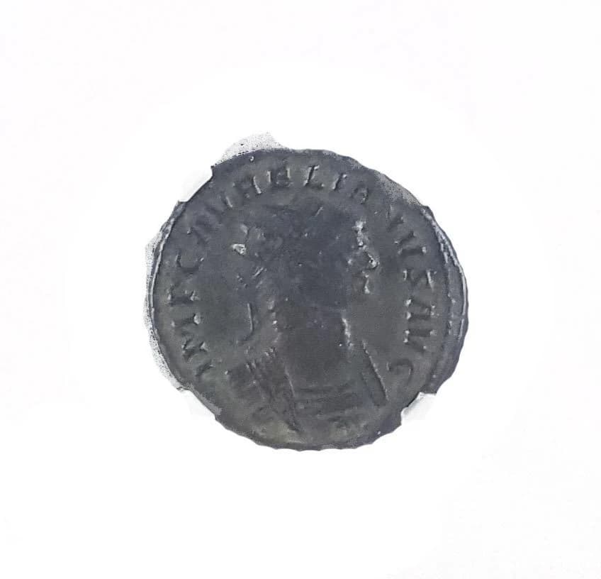 Aurelian: The Father of Christmas (Slab Box) (VF) - Image 4